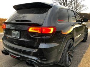 Нижний спойлер Laredo Jeep Grand Cherokee WK2 SRT