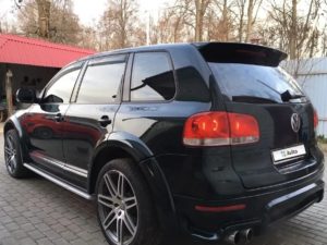 Юбка заднего бампера Je-Design VW Touareg 2002-06