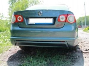 Накладка на задний бампер Volkswagen Jetta 5