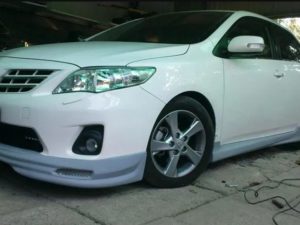 Накладки на пороги Toyota Corolla E140/E150