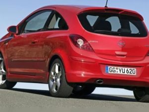 Накладка на задний бампер OPC line Opel Corsa