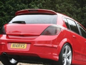 Накладка на задний бампер OPC Line для Opel Astra