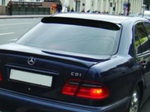Спойлер на багажник для Mercedes-Benz W210
