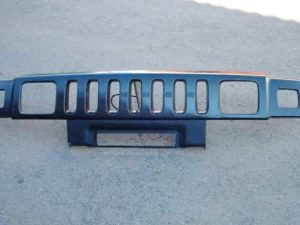 Решетка радиатора для Hummer H2 штатная